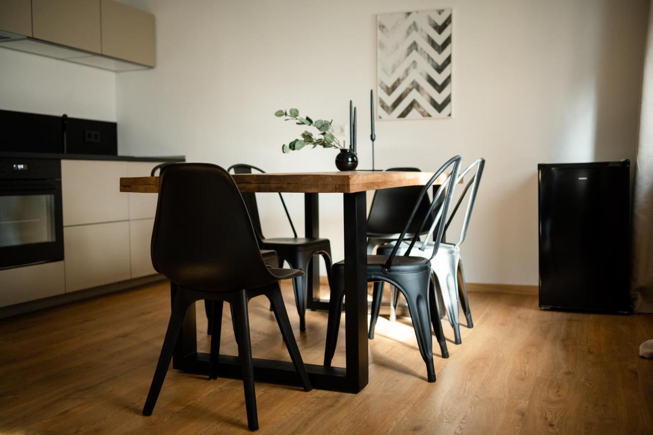 Oldtown Studio Apartment With 2 Bathrooms デュッセルドルフ エクステリア 写真