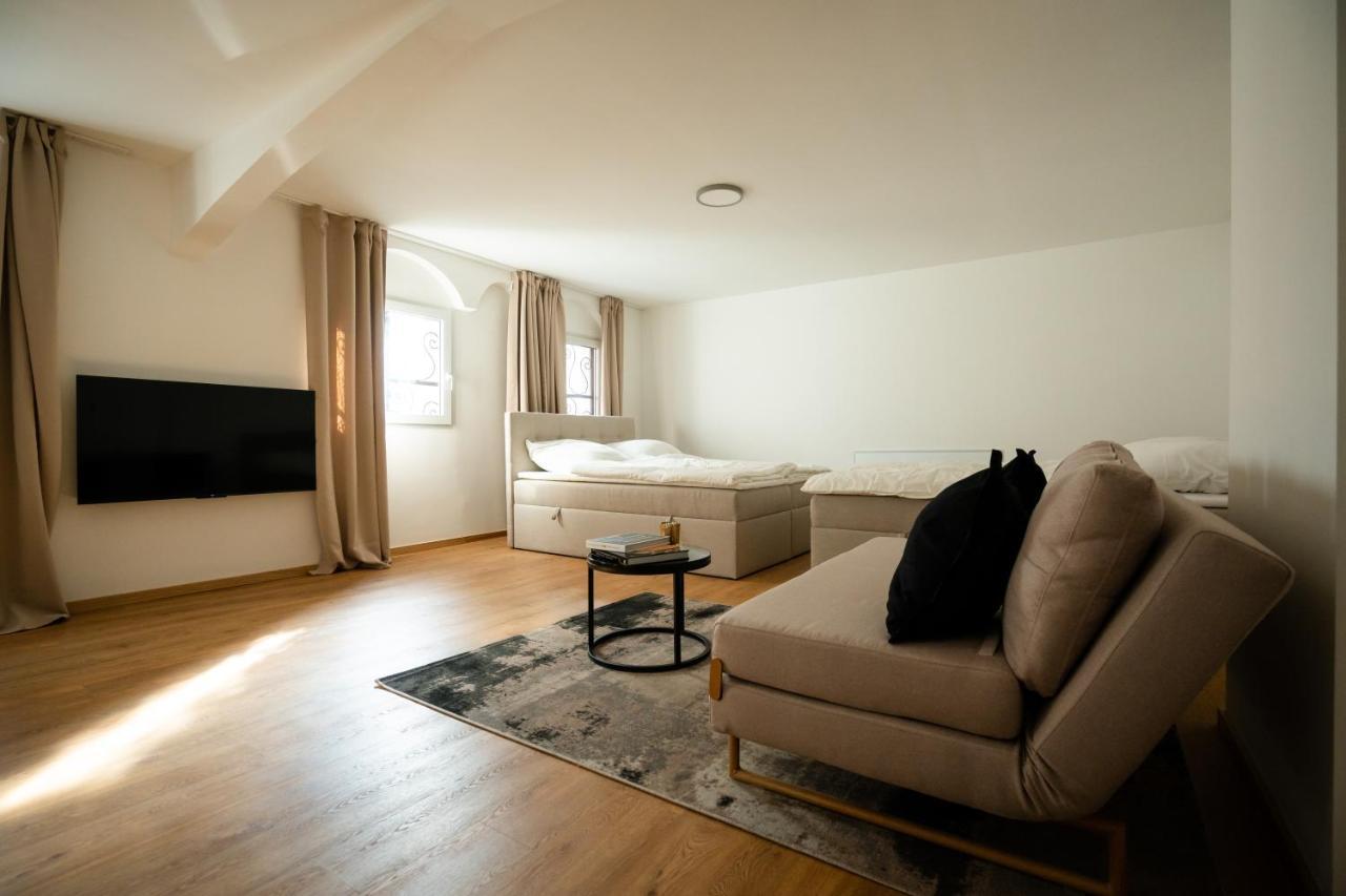 Oldtown Studio Apartment With 2 Bathrooms デュッセルドルフ エクステリア 写真