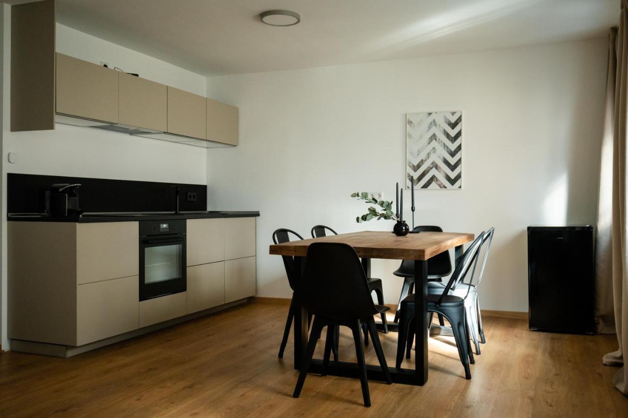 Oldtown Studio Apartment With 2 Bathrooms デュッセルドルフ エクステリア 写真