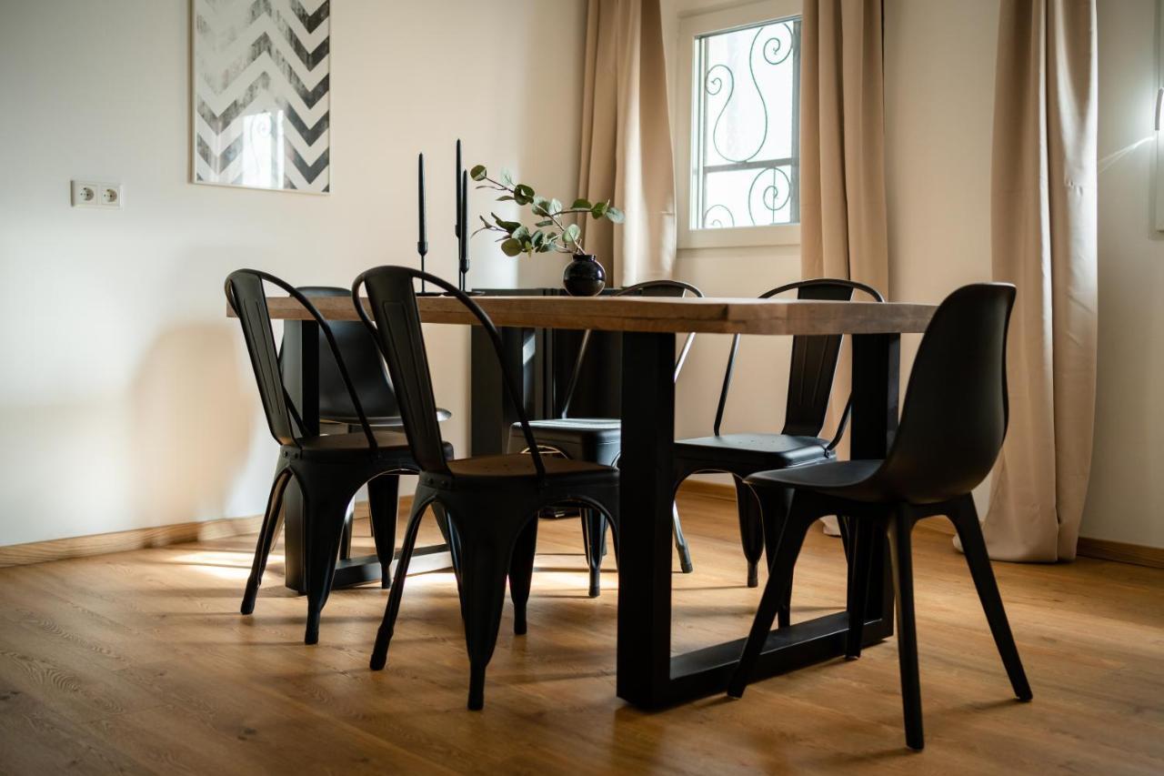 Oldtown Studio Apartment With 2 Bathrooms デュッセルドルフ エクステリア 写真