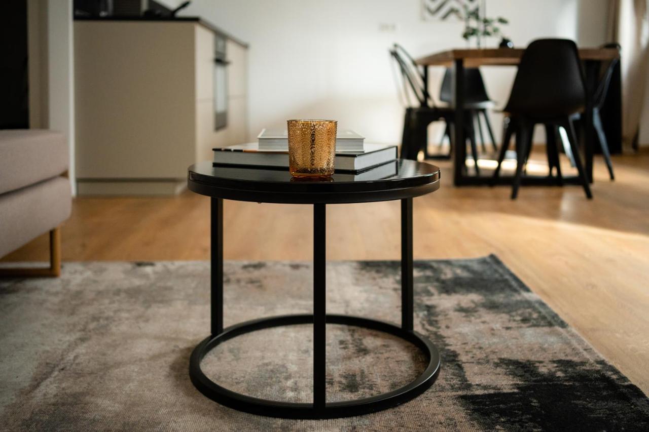Oldtown Studio Apartment With 2 Bathrooms デュッセルドルフ エクステリア 写真